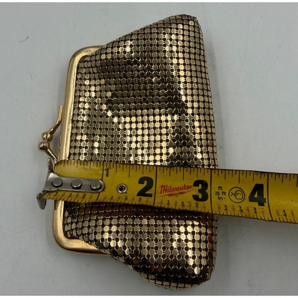 VINTAGE GOLD GLOMESH LADIES COIN PURSE - Picture 3 of 4